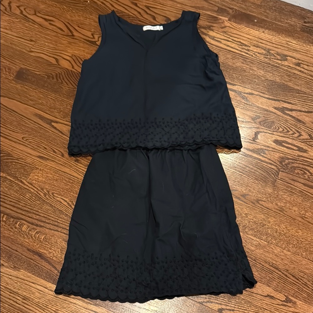 Fresh Produce Navy Embroidered Top and Skirt Set Size Medium 100% Cotton